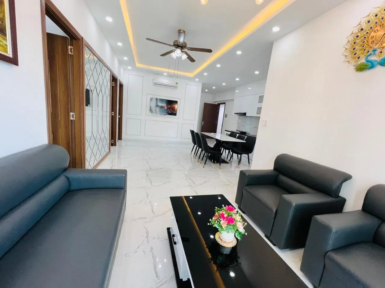 Royal Beachfront Nha Trang Apartment